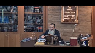 הרב אליעזר לוי | מעשה בצדיק הקדוש רבי פנחס מקוריץ - שיעורים מבית המדרש "אבי בעזרי" בת-ים (הרב אליעזר לוי) - התמונה מוצגת ישירות מתוך אתר האינטרנט יוטיוב. זכויות היוצרים בתמונה שייכות ליוצרה. קישור קרדיט למקור התוכן נמצא בתוך דף הסרטון הרב אליעזר לוי | מעשה בצדיק הקדוש רבי פנחס מקוריץ - שיעורים מבית המדרש "אבי בעזרי" בת-ים (הרב אליעזר לוי) - התמונה מוצגת ישירות מתוך אתר האינטרנט יוטיוב. זכויות היוצרים בתמונה שייכות ליוצרה. קישור קרדיט למקור התוכן נמצא בתוך דף הסרטון