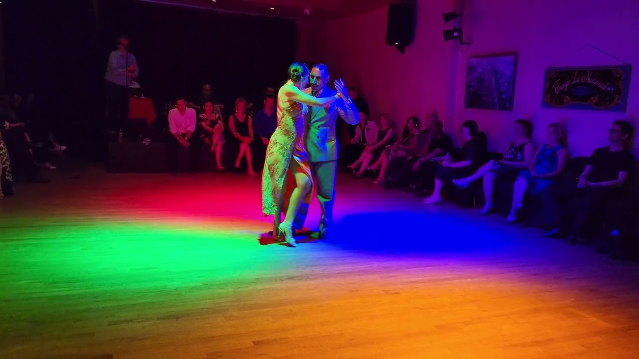 Yesica Esquivel & Ariel Leguizamon - Amarroto