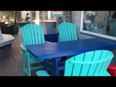 Raccoons Dine on Seafood in Belmar,  NJ