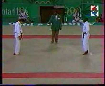 YANDZI FRA VS CROITORU ROM