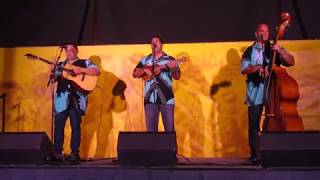 Nā Hoa - "Ta Ha Ua"