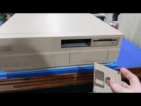 Amiga A2000 overview and teardown