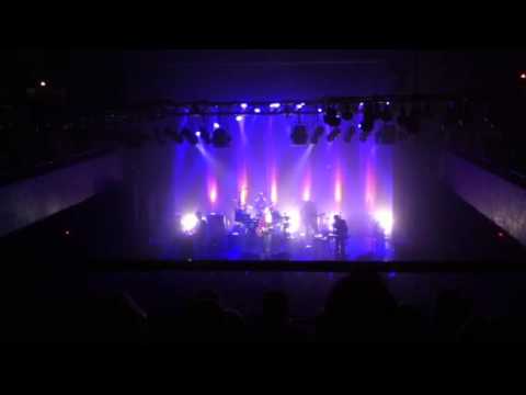 You wanna teach me to dance - Tina Dickow