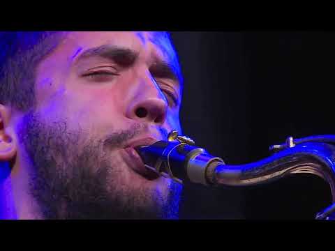 Alexander Levin solo on "Muhammad's market" with Omer Avital and QANTAR