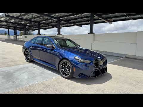 Introducing the 2025 M5 in individual Mauritius Blue | 4K