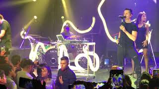 Moenia en vivo &quot;No dices Más&quot; El 40 Básico Antara