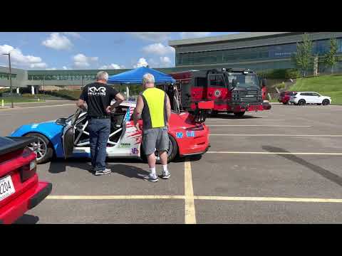 Porsche 911 991.2 gt3 cup car idle and revs! Loud boxer 6 sounds!