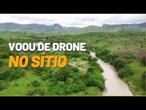 Voando dê drone nó sítio três irmãos municio dê Santa Maria do Salto Mg 