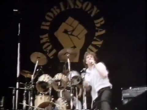 Tom Robinson Band - Up Against The Wall (Live)