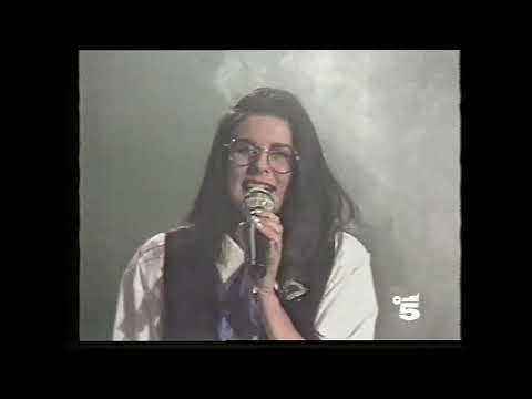 Valerie Dore - Wrong direction (Superclassifica Show 1988)