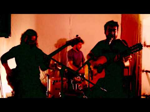 SOLTERONAS EN ESCABECHE - Pandora (Bar Uno/2010)