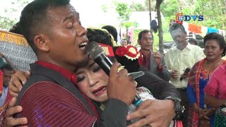 Download lagu Pengantinya Menangis, Kakaknya Menyanyikan Lagu Untuk Adiknya  ' TRESNO & RISTA ' Bikin Baper... mp3