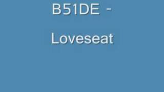 B51DE-Loveseat