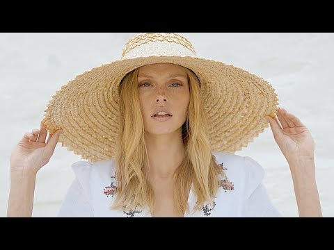 SOPHIA KAH Portugal FW 2021 - Fashion Channel