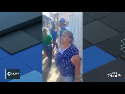 Acidente envolvendo um ônibus do Transcol, no bairro Padre Gabriel, em Cariacica.