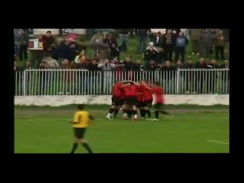 RAIFFEISEN SUPERLIGA E KOSOVES NE FUTBOLL 2009 2010 Java e 23-te Liria - Vllaznimi 0-1.avi