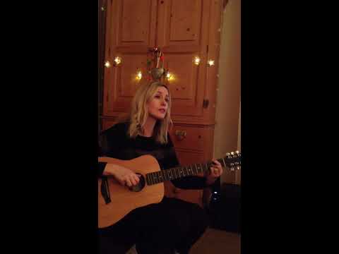 Lisa Redford ~ 'When Christmas Comes Around' original Christmas song