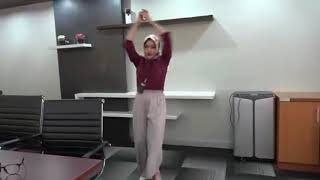 Download lagu Dance Yo ayo meraih bintang ' Via Valen' mp3