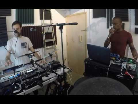 Beardyman & LeeN making noise in the lab