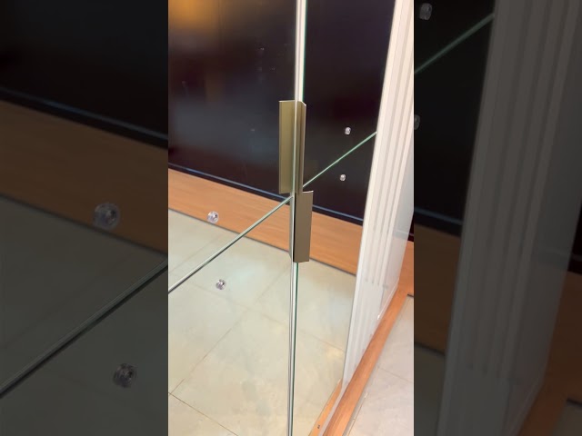 Guarda-Roupa Casal Rio com Espelho 6 Portas 6 Gavetas Off White/Nature - Panorama Móveis