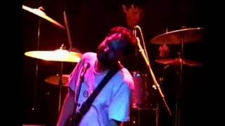 Built To Spill show from 95 perform Get A Life