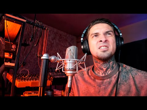 ex Bumble Beezy a.k.a Krov iz nosa : Армия, работа на стройке и творческие подвиги