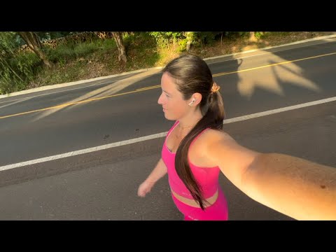 Caminhando pelo mesmo lugar de sempre enquanto queria estar passeando pelo mundo - Walking tour