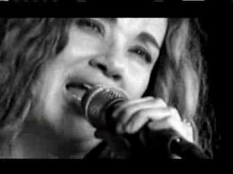 Dana Fuchs - "Strung Out" Acoustic Version!