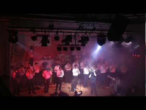 Holzhauermusik Radolfzell - Mitternachtsshow 2013 - Angels (Robbie Williams)