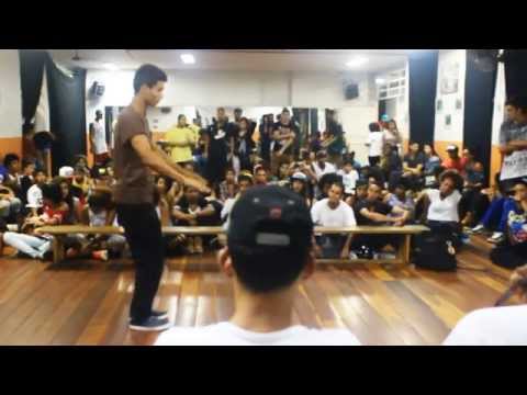 CDU MARÇO / Batalha de POPPING - Jeferson vs Marcelo.