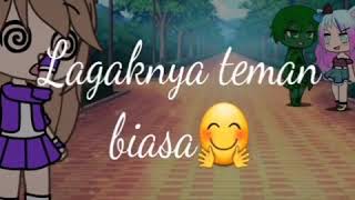 Download lagu Sebelas dua belas mp3