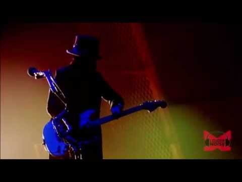 Motley Crue - Live Wire (Live - Crue Fest)