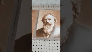 Download lagu S520*作曲家名正解率30％！ロマン派の巨匠・ブラームス！/Composer/Brahms(BGM?は音楽室の生徒が弾く別曲・マユミージュ考察)＃作曲家名＃ブラームス＃現役高校教師ピアニスト mp3