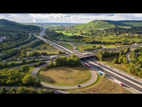 Kreuzung der Superlative - das Weinsberger Kreuz | Die Region von oben