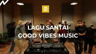 Download lagu Lagu Timur Sessions #4 | Anjani, Sajojo, Lagu Timur Hits | Gianeiro Isaiah & Brian Parera mp3