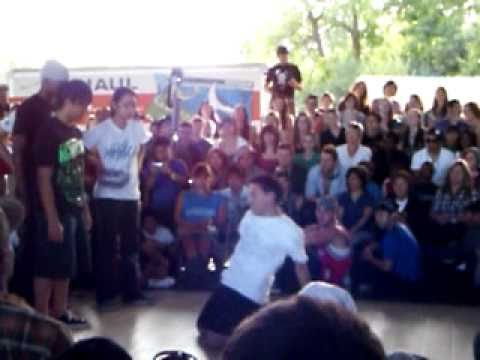 House of PainT 2010: The FAM (Tor) vs Visual Assault (Ott?)