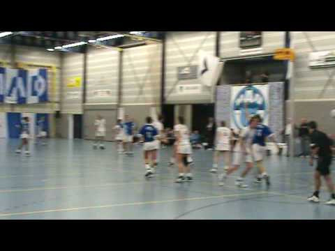 20081129 De Meeuwen-OVVO/De Kroon (Jesper Oele scoort de 10-19 voor de Maarssense club)