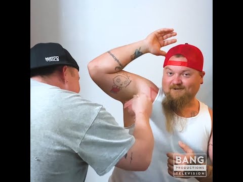 WAXING MY ARMPITS & MUSTACHE - FUNNY COMEDY