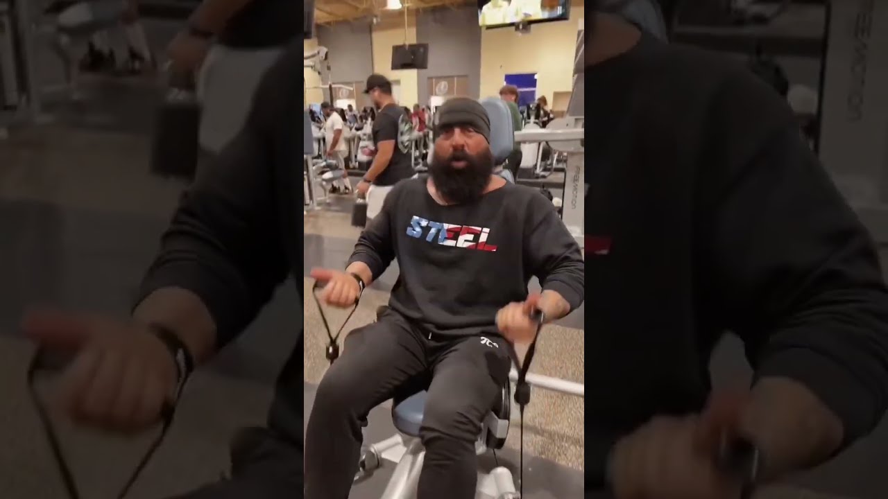 HUGE BICEPS | Robertfrank615