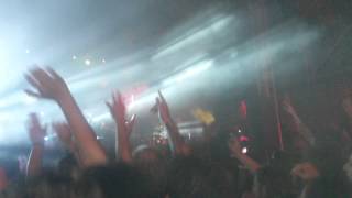 Le luci della centrale elettrica-Ti vendi bene