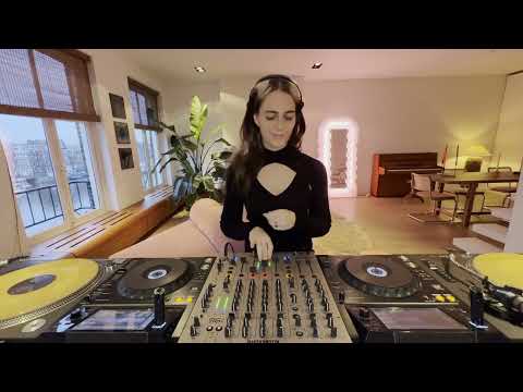 2024 End of Year Stream - Nicky Elisabeth