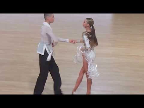 WDSF OPEN GYOR 2017 junior II finále latina - Borůvky