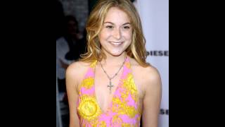 L Presnets - Alexa PenaVega