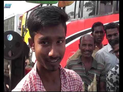 মহাসড়কের পাশে বেসুমার শরবতের দোকান