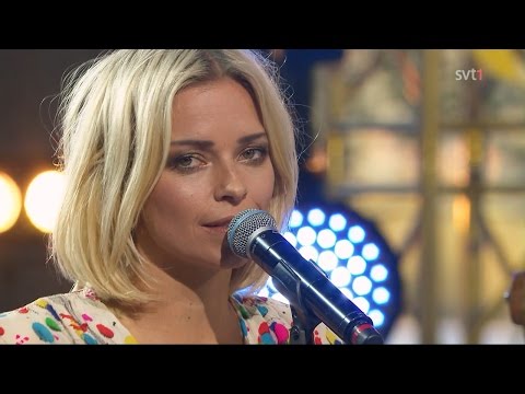Petra Marklund -  Händerna Mot Himlen (Live "Moraeus Med Mera")