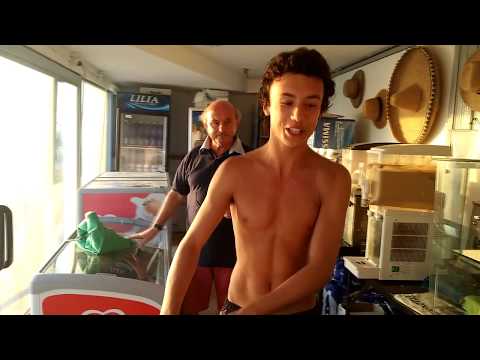 PARODIA WIND DI FIORELLO pt.2 ! - IL CASSIERE @danieleactor