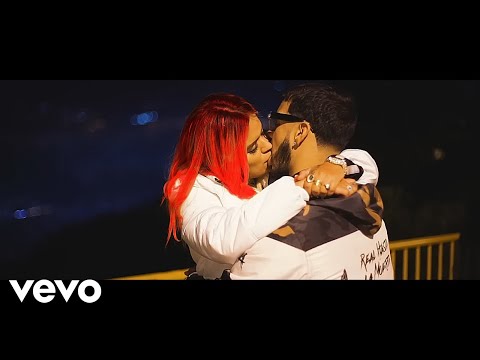 KAROL G - GUCCI LOS PAÑOS (Music Video) + Dariel J.