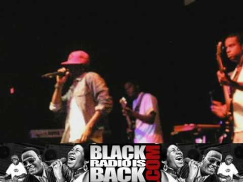 Wale & UCB Live - Sneaker Pimps DC - July 17, 2009 - BlackRadioIsBack.com Footage