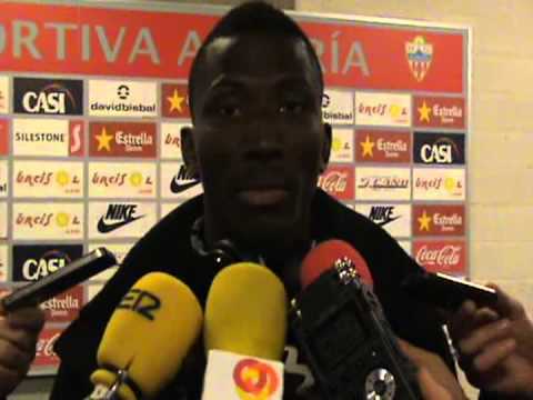 Jonathan Zongo UD Almería antes de la Ponferradina mpeg2video