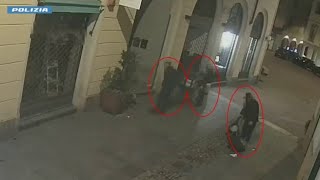 Varese, rapine in centro: tre arresti. Le immagini che hanno inchiodato la banda